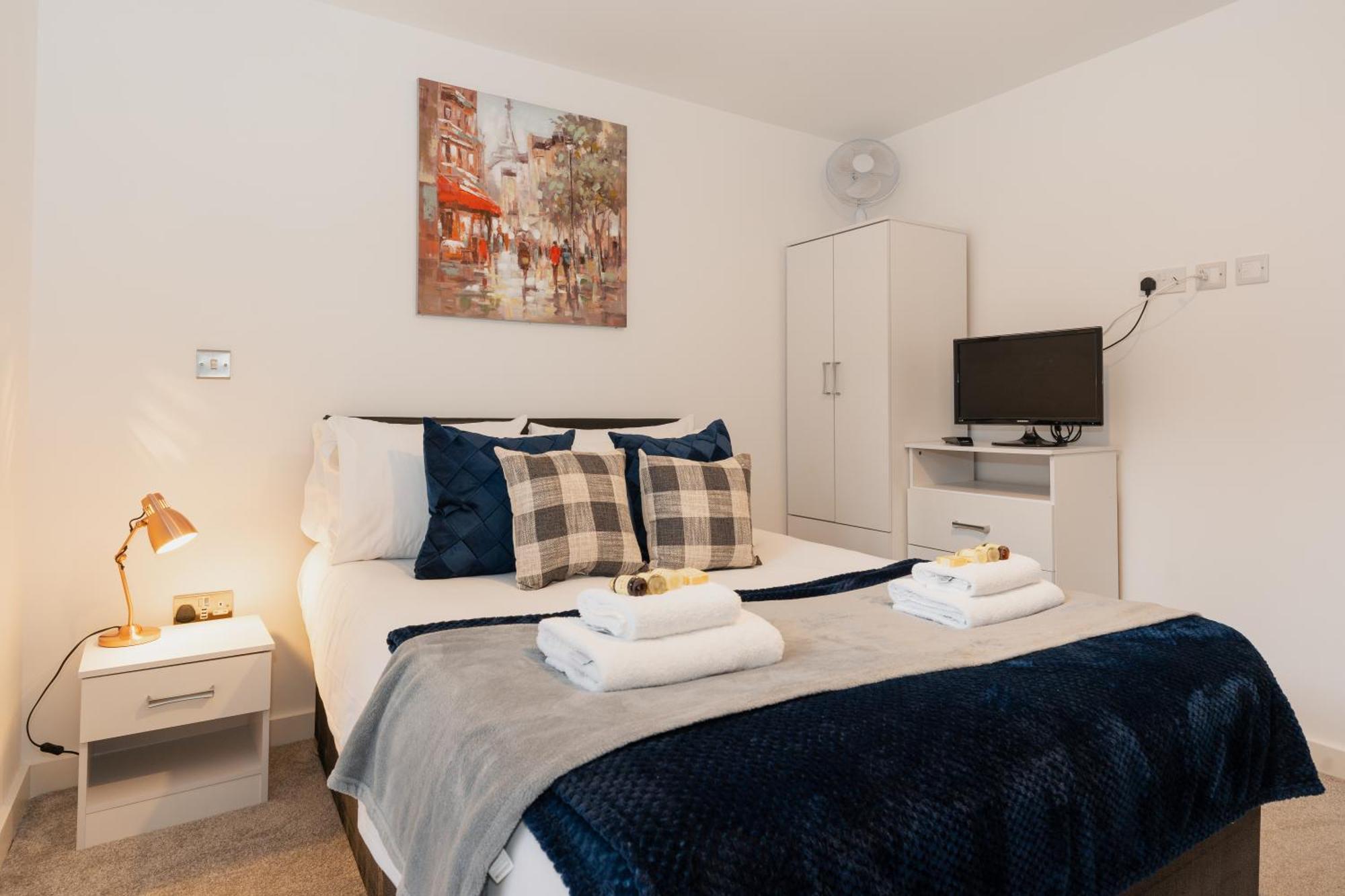 Smart & Modern Chester City-Centre Flat - Sleeps 2アパートメント エクステリア 写真